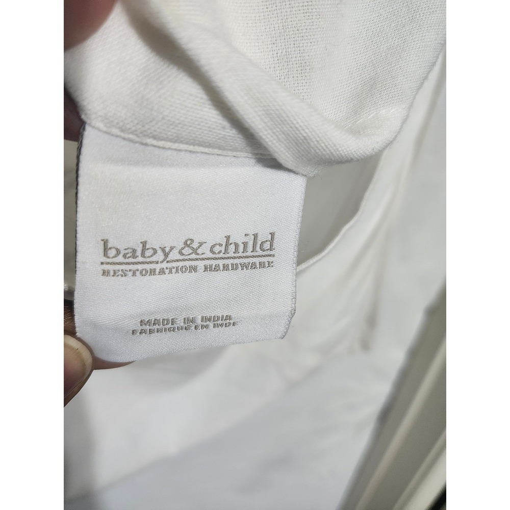 Restoration Hardware RH Baby & Child White Silver Metallic Embroidered Star Sham - Picture 4 of 6